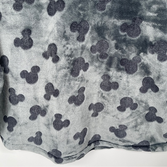 Walt Disney World Gray Velour Plush Spirit Jersey Pullover Sweatshirt Top - Picture 6 of 12